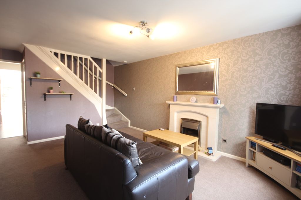 Property photo 2 of 7