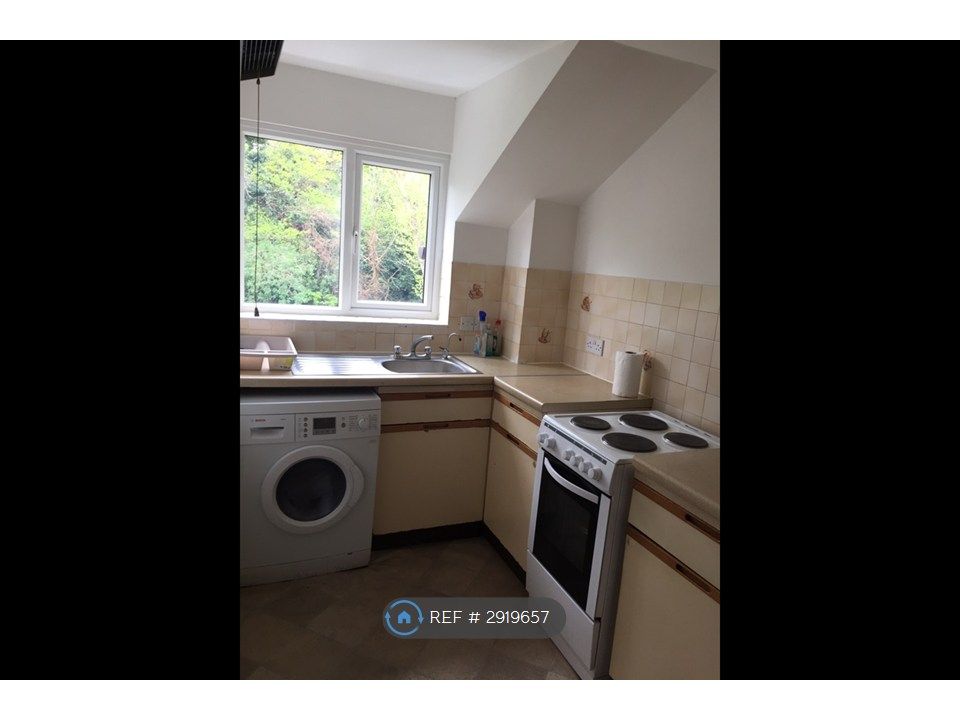 Property photo 2 of 4