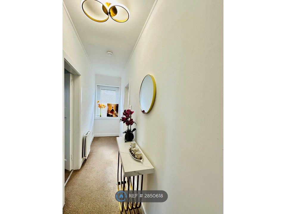 Property photo 3 of 24 Hallway