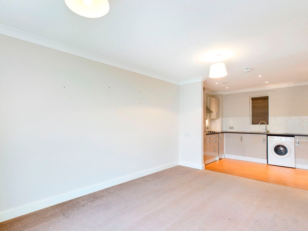 Property photo 3 of 9