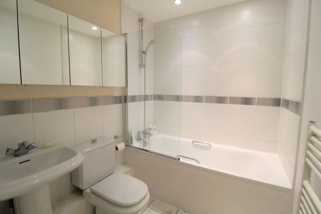 Property photo 3 of 7