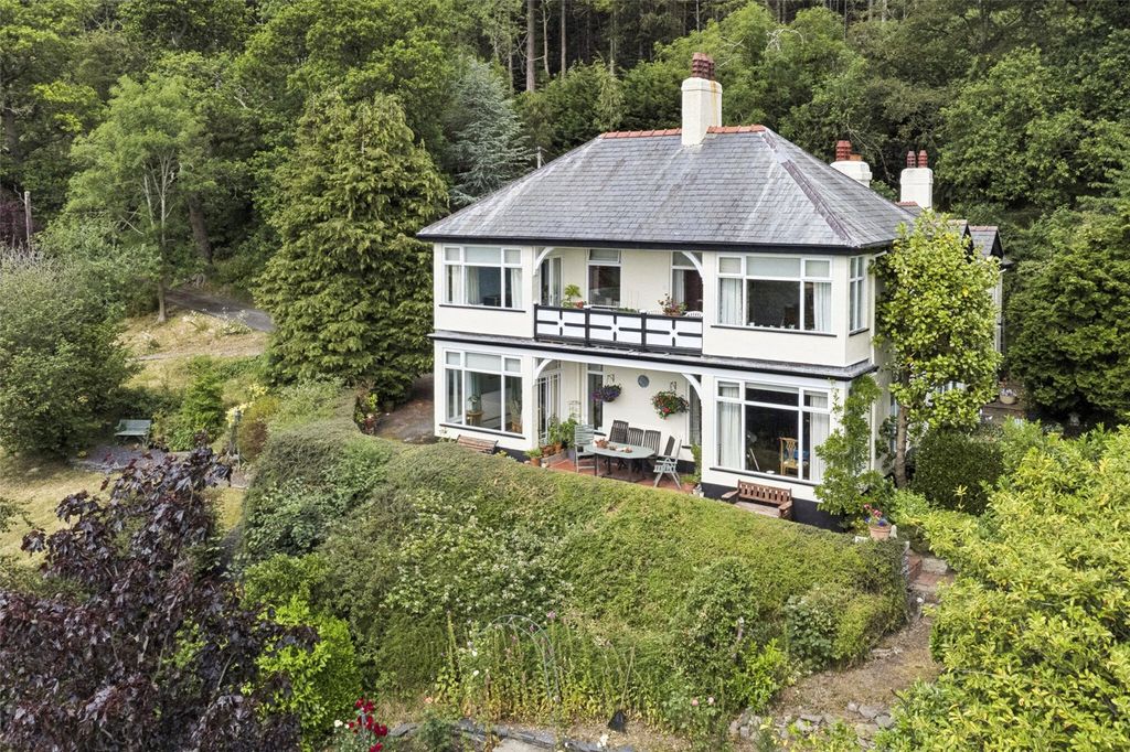 Property photo 1 of 20 Fellside