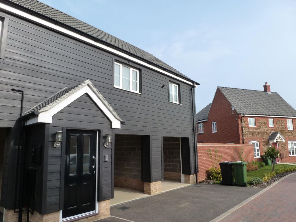 Property photo 1 of 6 Front