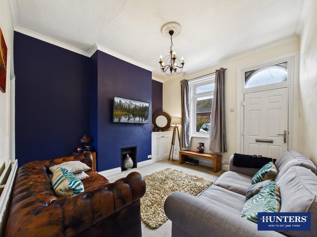 Property photo 2 of 13 Living Room