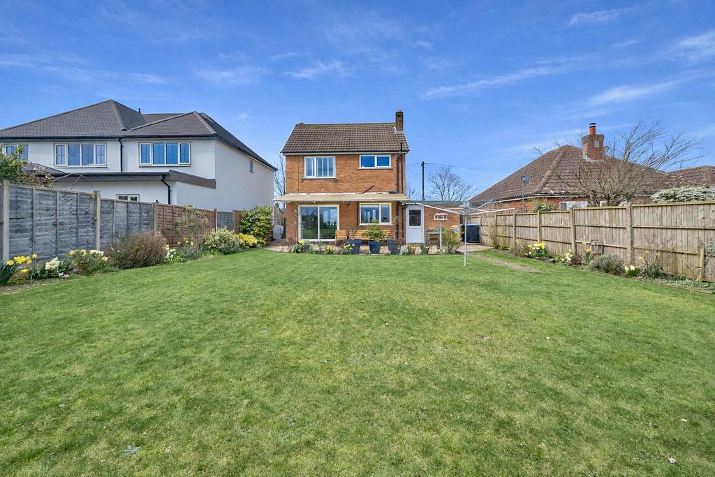 Property photo 2 of 17 Rear Garden.Png