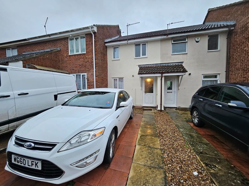 Property photo 1 of 9 Photo 8