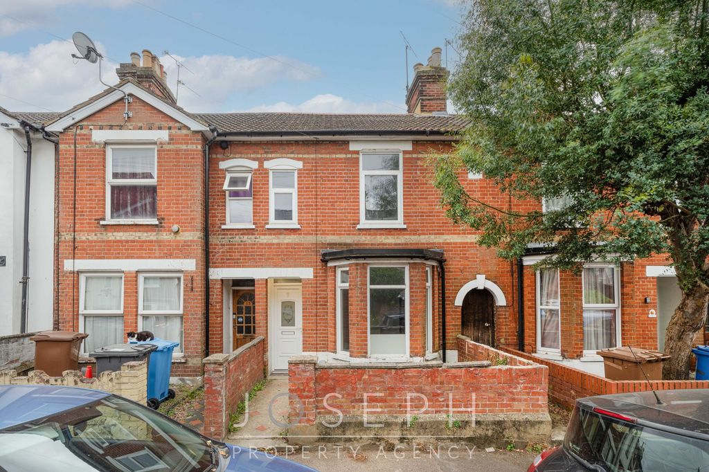 Property photo 1 of 6