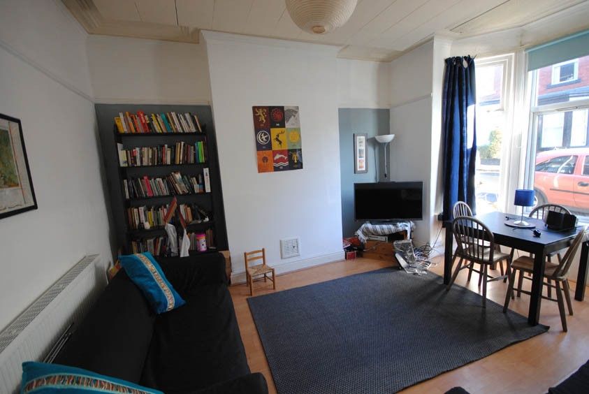 Property photo 3 of 10 Bright, Neatly Presented Living Room With A Comfor...