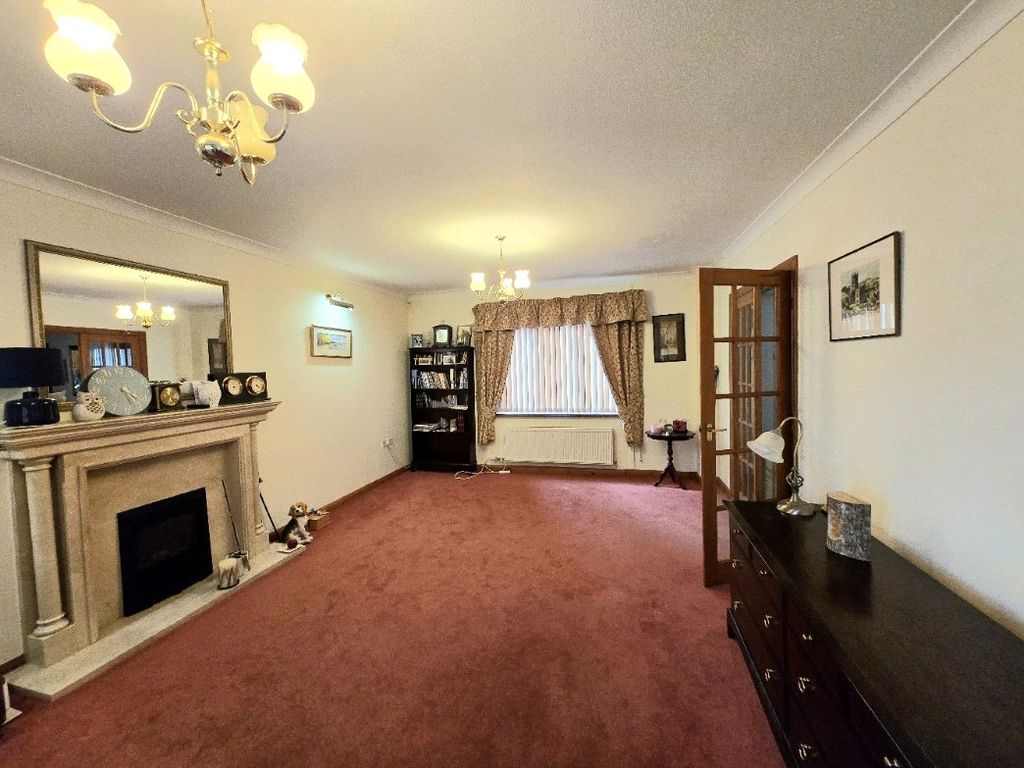 Property photo 3 of 36 Picture No. 19