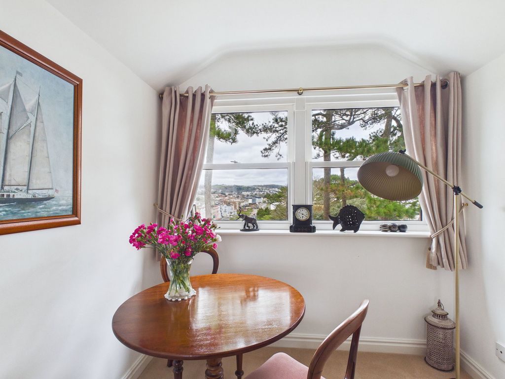 Additional image 7 of 2 bed flat for saleBarrington Court, Cleveland Road, Roundham, Paignton TQ4