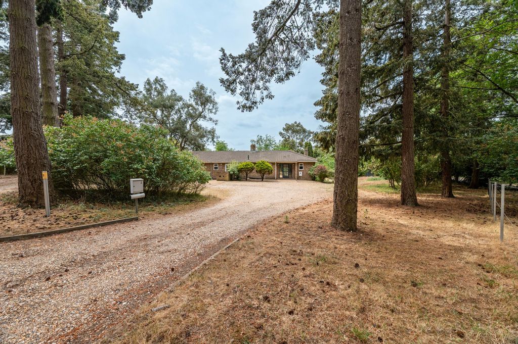 Property photo 1 of 25