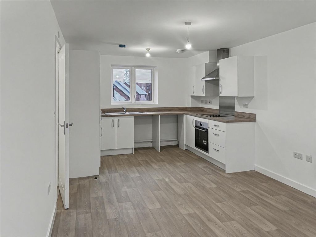 Property photo 2 of 11 20260202050255_Img_8797_c0Bon.Jpg