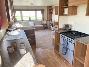 Property photo 3 of 14 Elegance 1