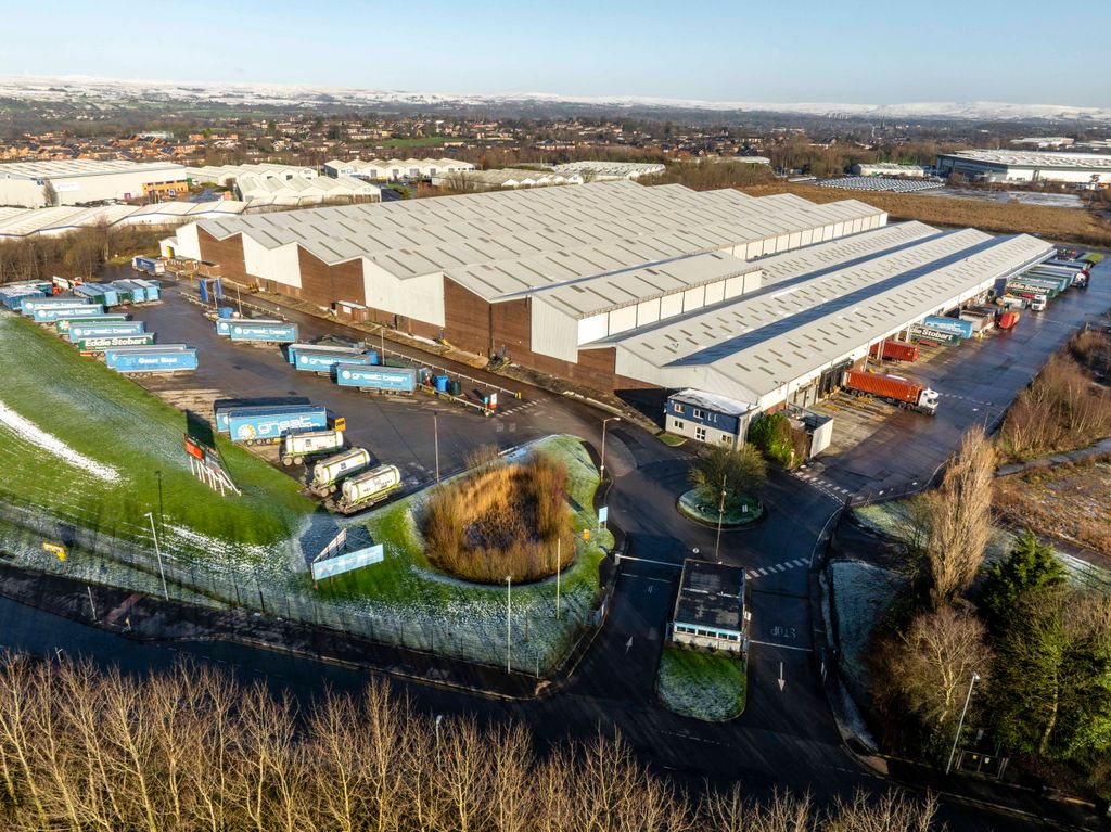 Property photo 1 of 4