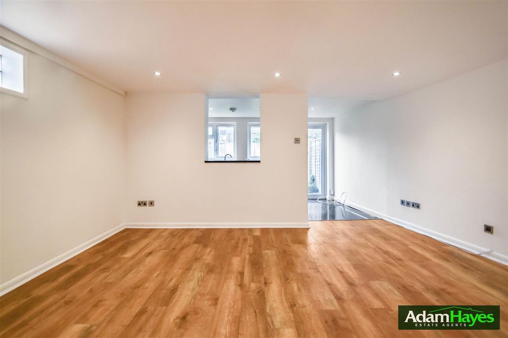 Property photo 2 of 30 Dsc_0612.Jpg