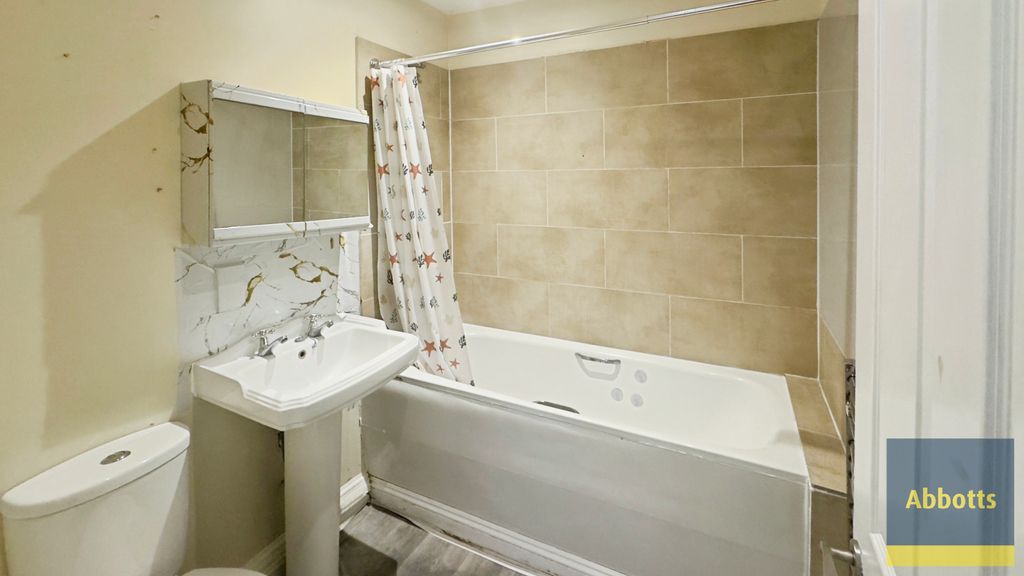 Property photo 2 of 2