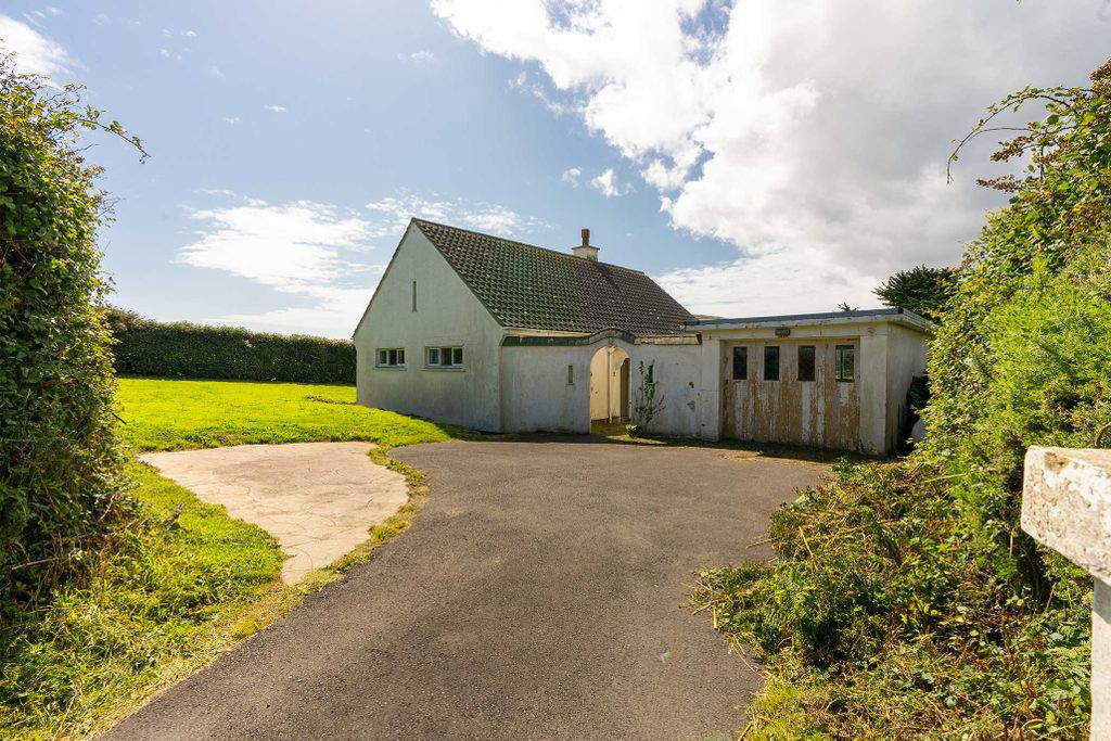 Property photo 1 of 20