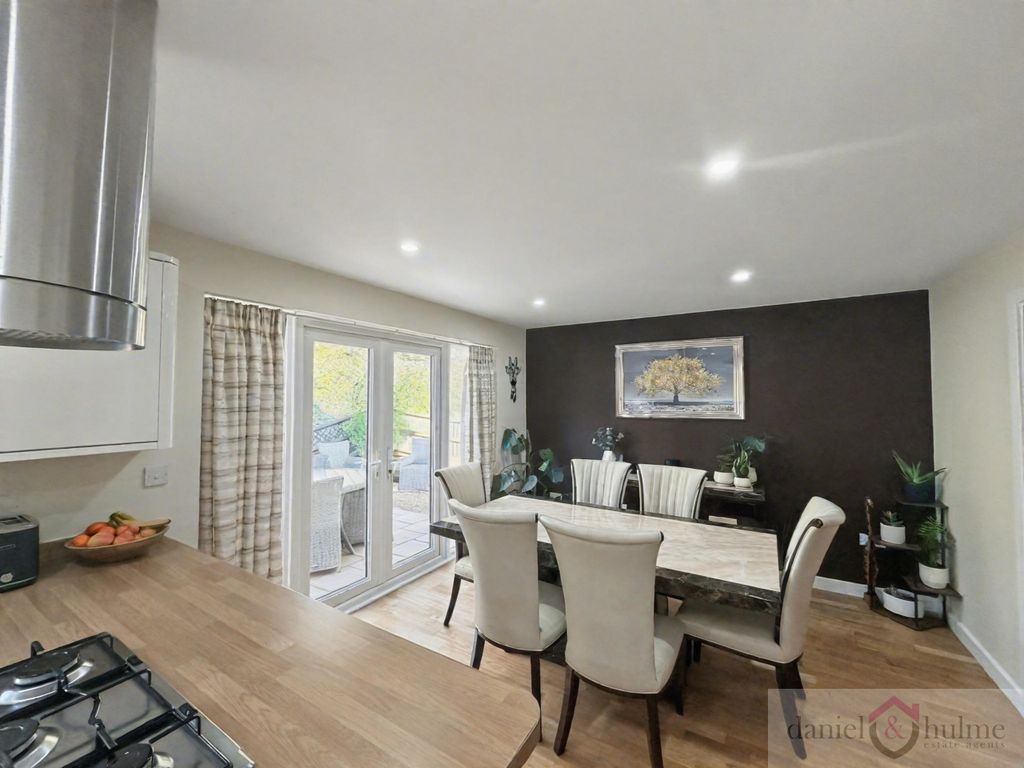 Property photo 3 of 30 Db99688c03Cb4A76A85E107Ea0695890