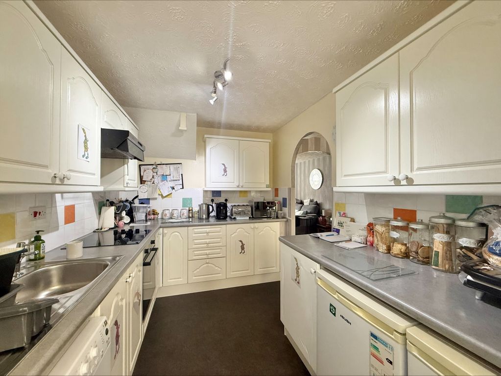 Property photo 2 of 15