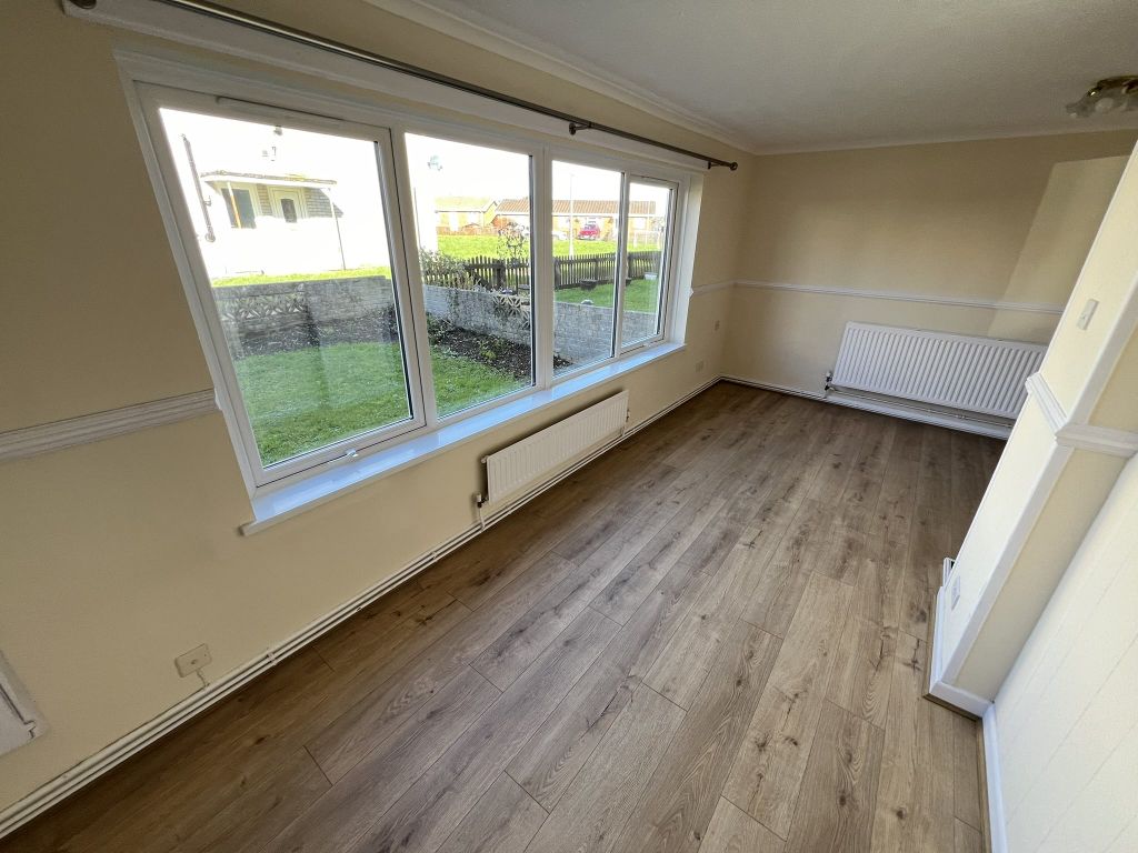 Property photo 2 of 11 Img_5919