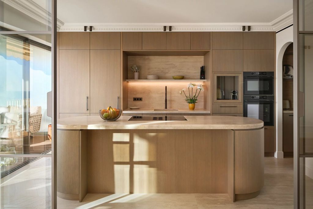 Property photo 3 of 38