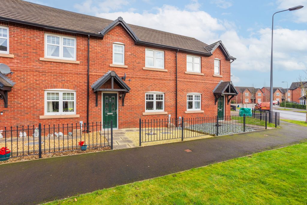 Property photo 1 of 33 External - Front