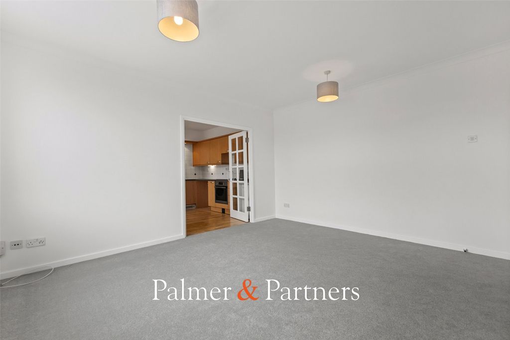 Property photo 2 of 12 Picture No. 07