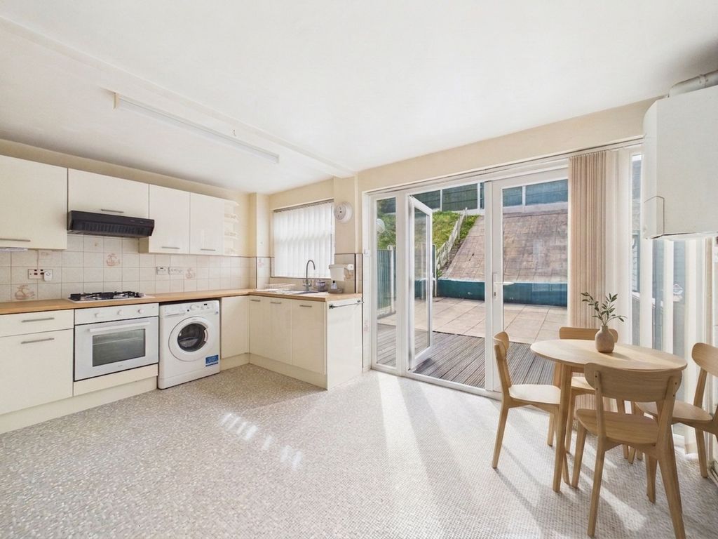 Property photo 3 of 20 Dining Kitchen (Virtually Furnished)