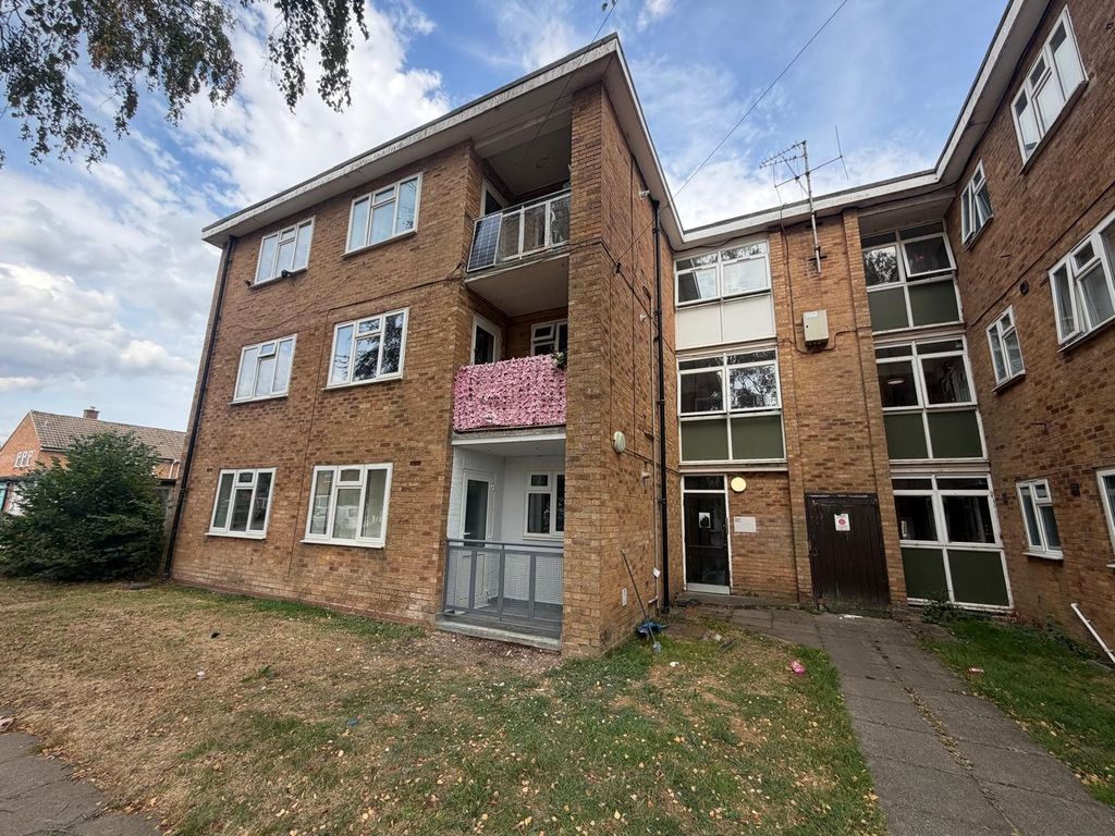 Property photo 1 of 4