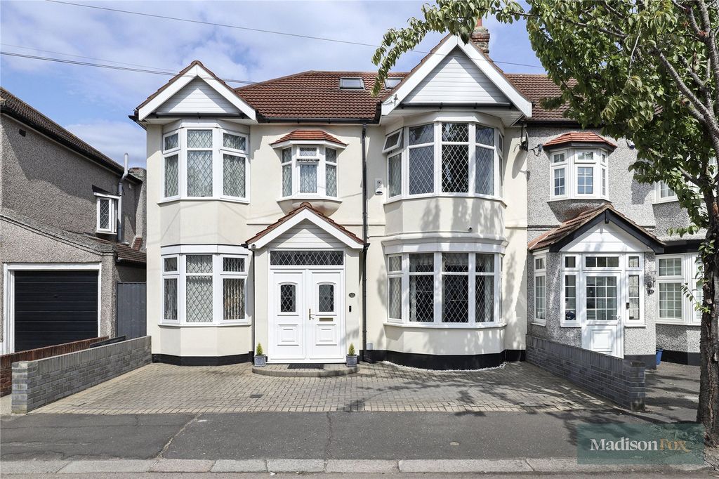Property photo 1 of 40 Picture No. 42
