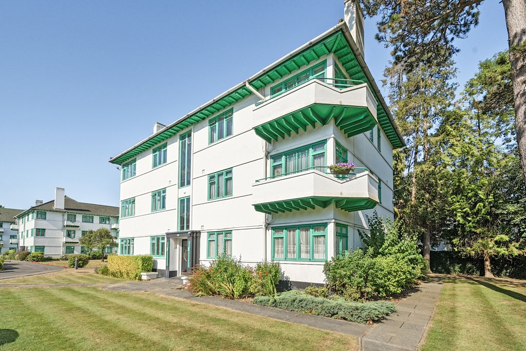Property photo 1 of 19 1325583-2-6870ce7...
