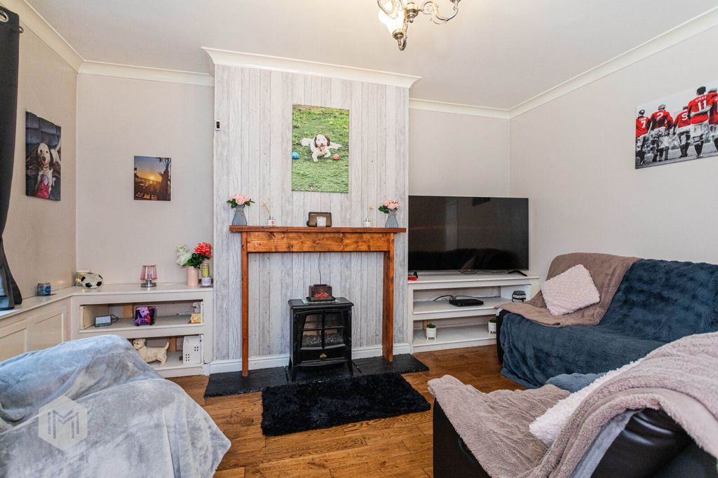 Property photo 2 of 19 Picture No. 03