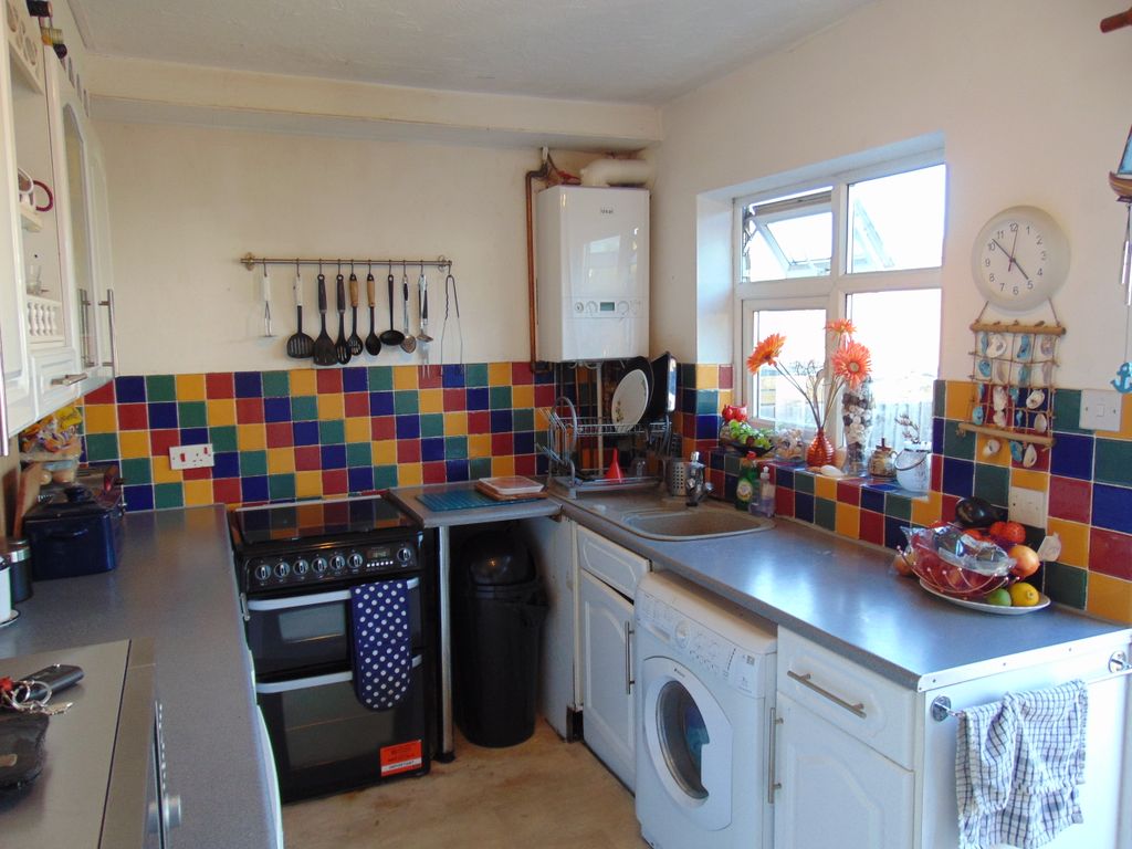 Property photo 3 of 8