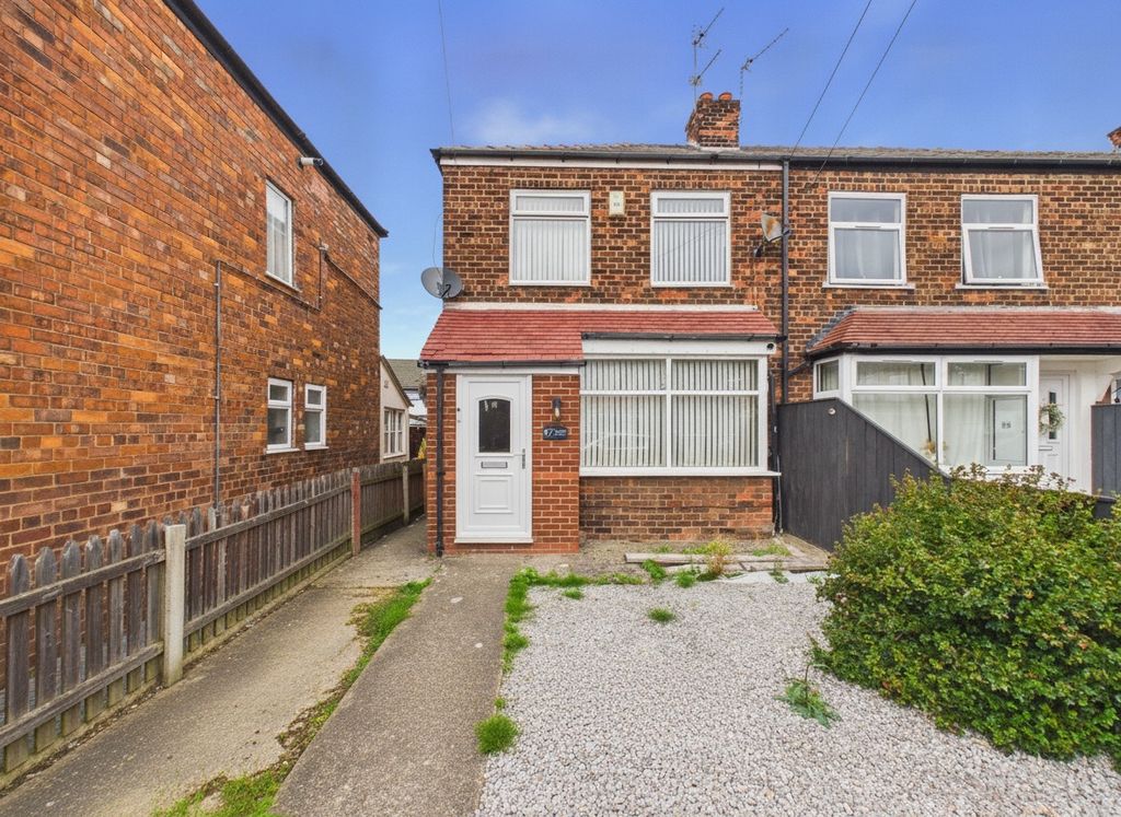 Property photo 1 of 12 5291931