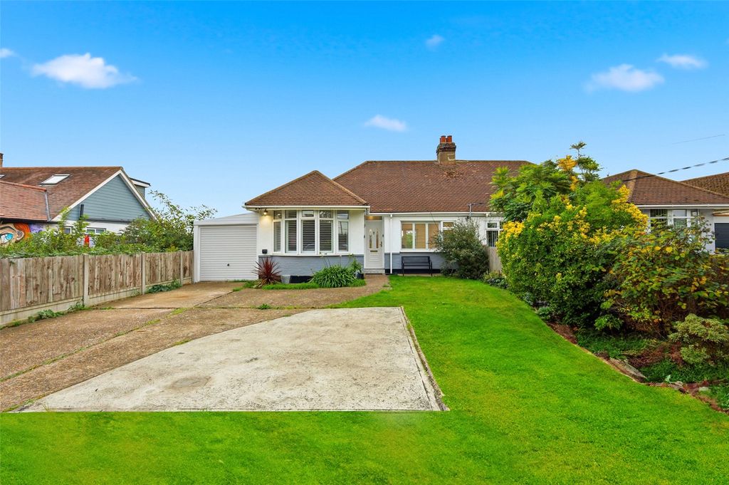 Property photo 1 of 19 Picture No. 52