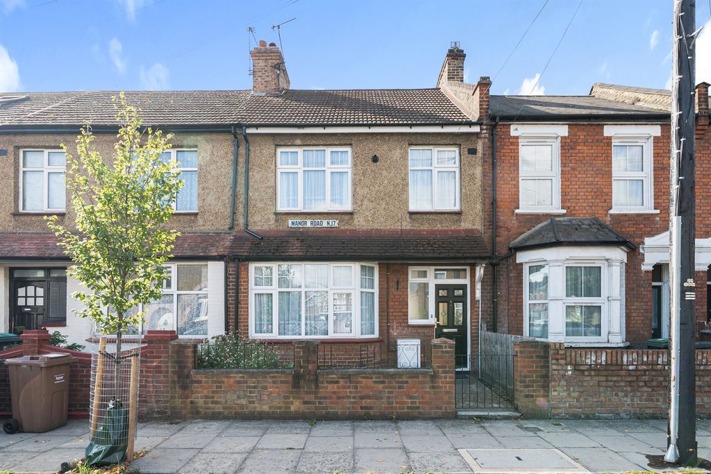 Property photo 1 of 14