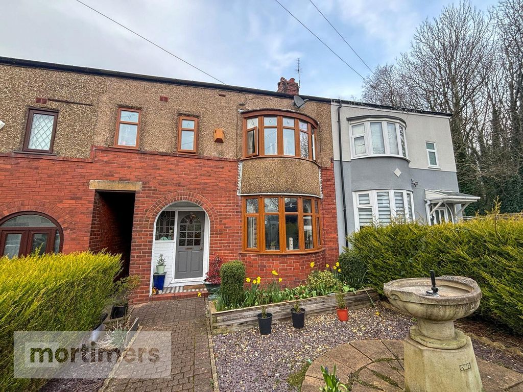 Property photo 1 of 18 Front External