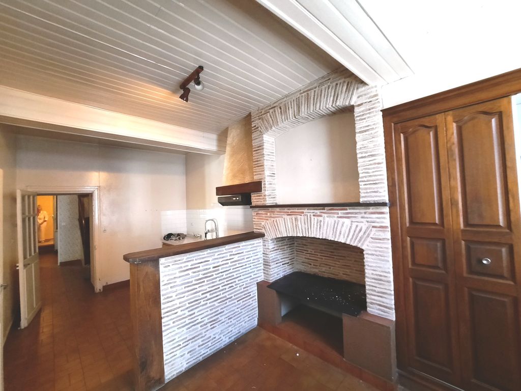 Property photo 3 of 3