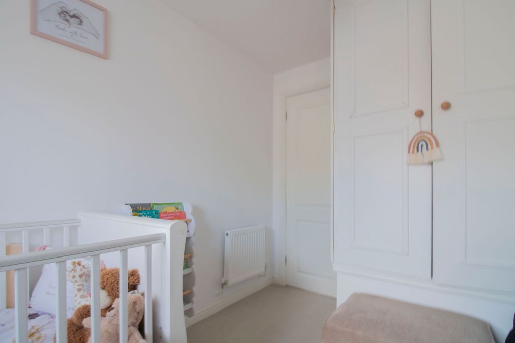 Additional image 19 of 3 bed semi-detached house for saleFfordd Penallta, Gellihaf NP12