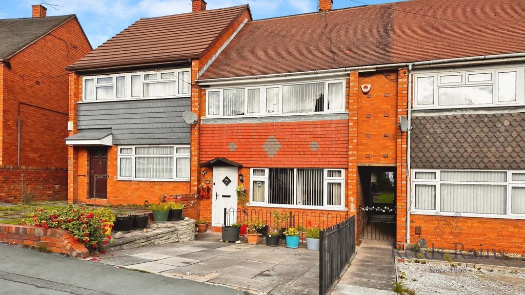 Property photo 1 of 13 Front