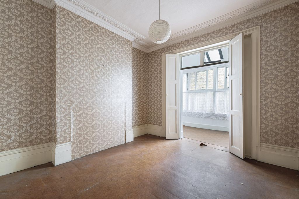 Property photo 2 of 14 156-Downham-Road-054.Jpg