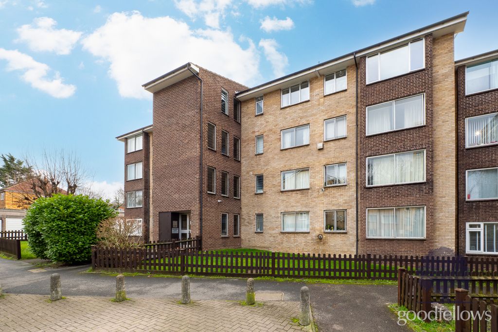 Property photo 1 of 8 Picture No. 01