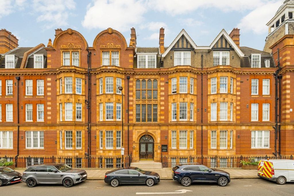 Property photo 1 of 5