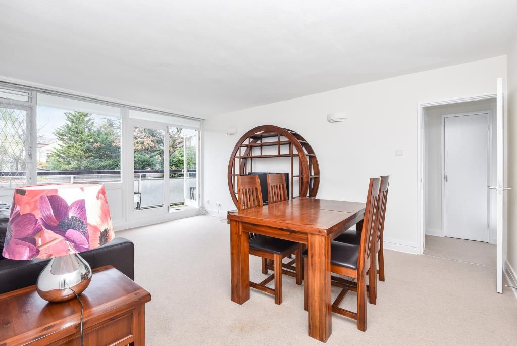 Property photo 2 of 10 Dining Room
