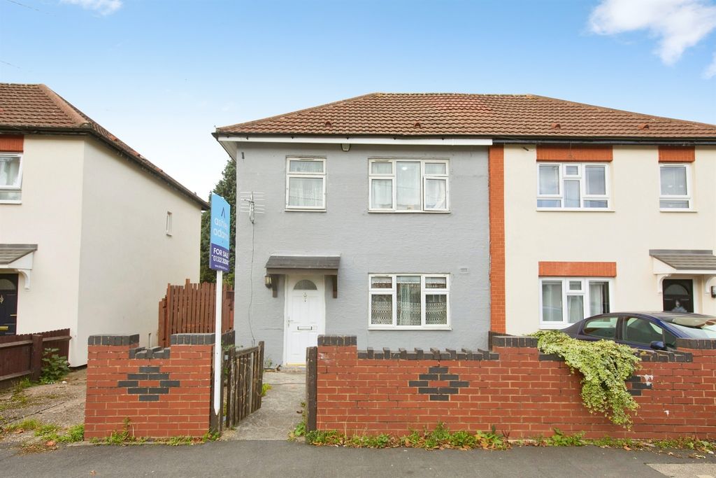 Property photo 1 of 18
