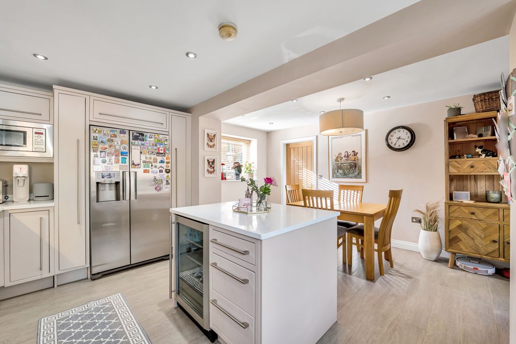 Property photo 3 of 20 Photo 3