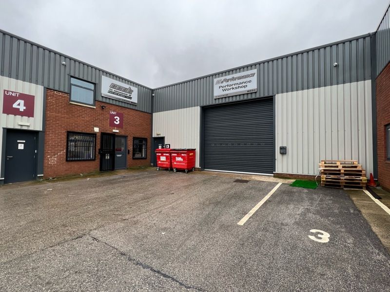 Property photo 1 of 9 Photo 6