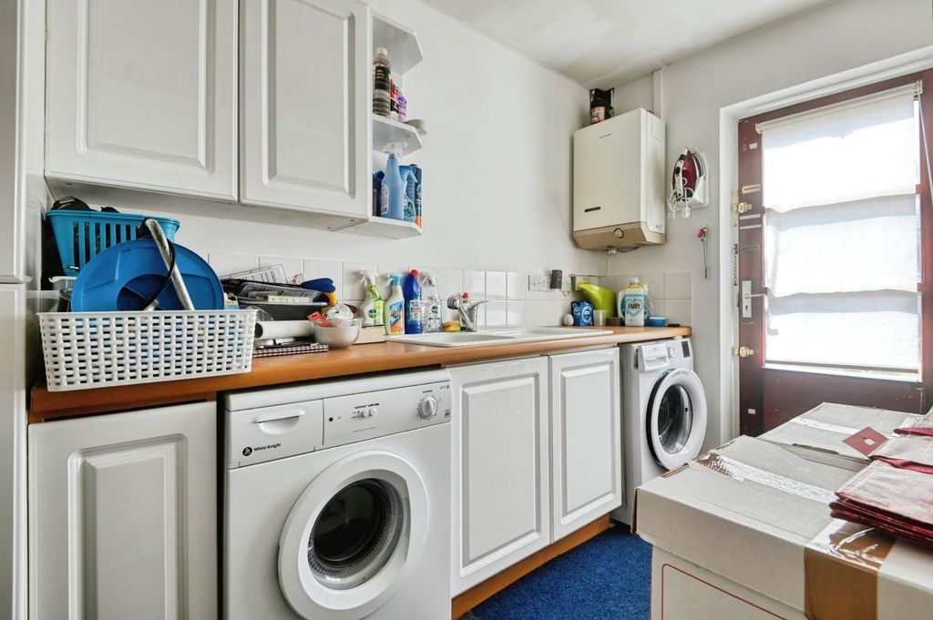 Property photo 2 of 15 6Ale2.Jpg