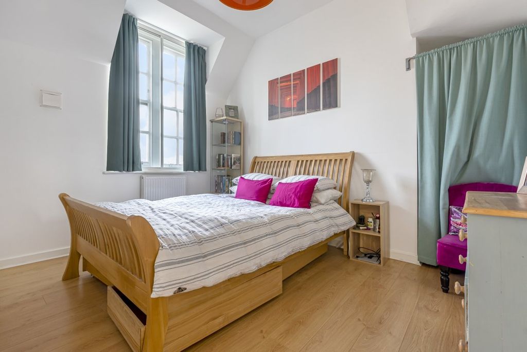 Property photo 3 of 9 686784 (9)