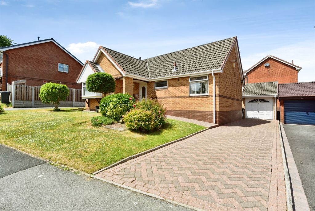 Property photo 1 of 16